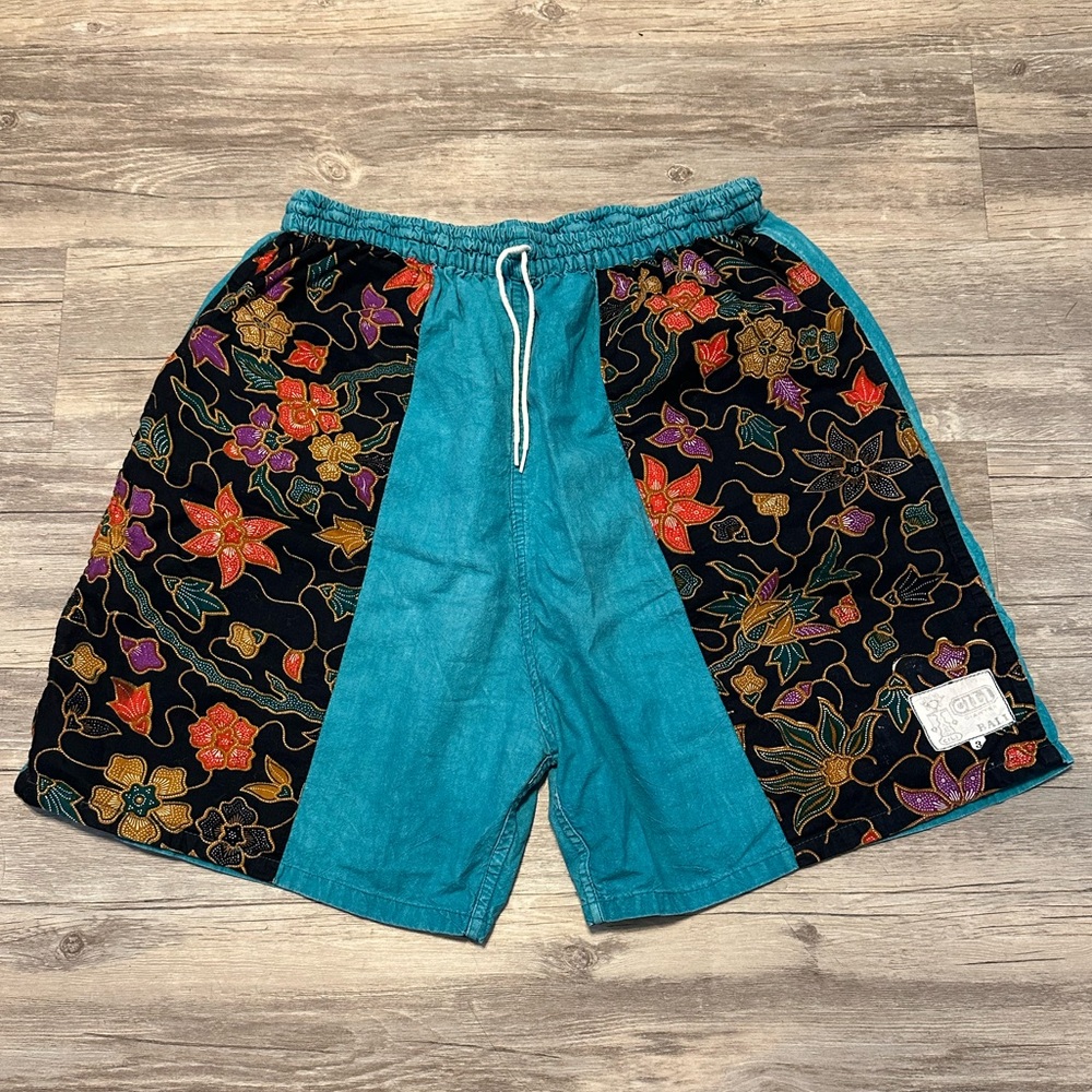 Vintage Floral Patterned Patchwork Men's Shorts - size large